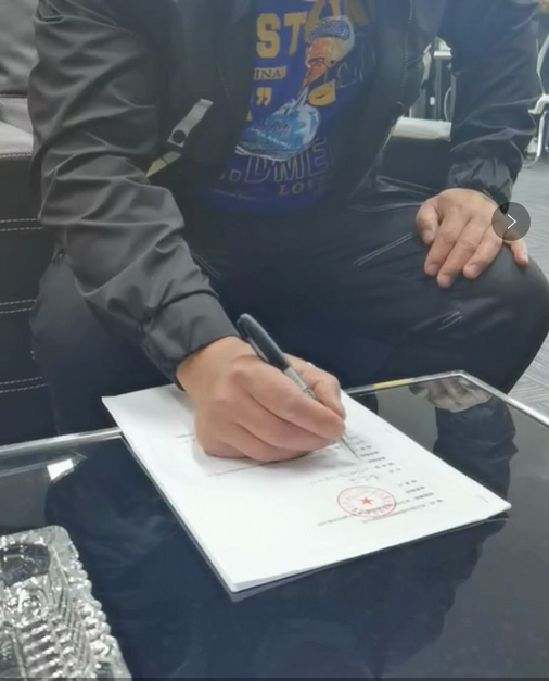 鍒樻葷綰? title=